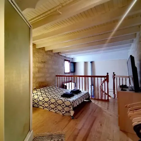 Duplex La Comedia Centre Apartment *